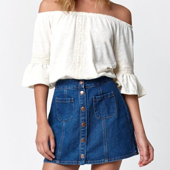 Bullhead Denim Co. Button Front Mini Jean Skirt - Picture 3 of 7